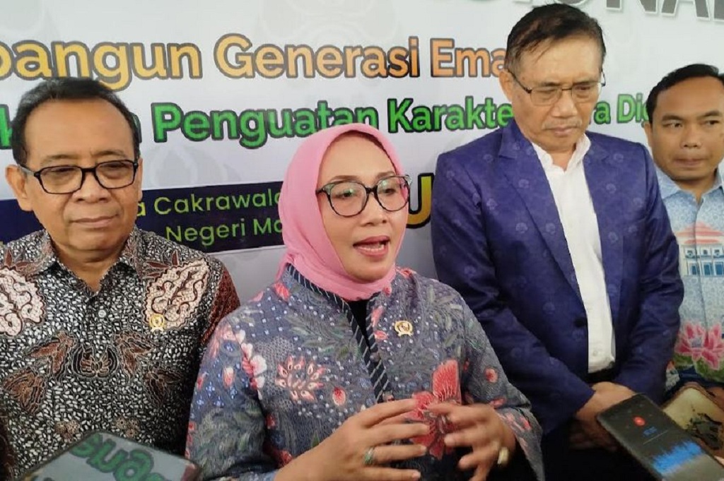 Menteri PPPA Ajak Anak-Anak Kembali ke Permainan Tradisional, Kurangi Gadget!