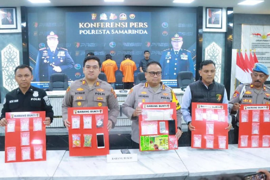 2 Pengedar Narkoba di Samarinda Ditangkap, Sembunyikan Sabu 1,2 Kg dalam Mi Instan!
