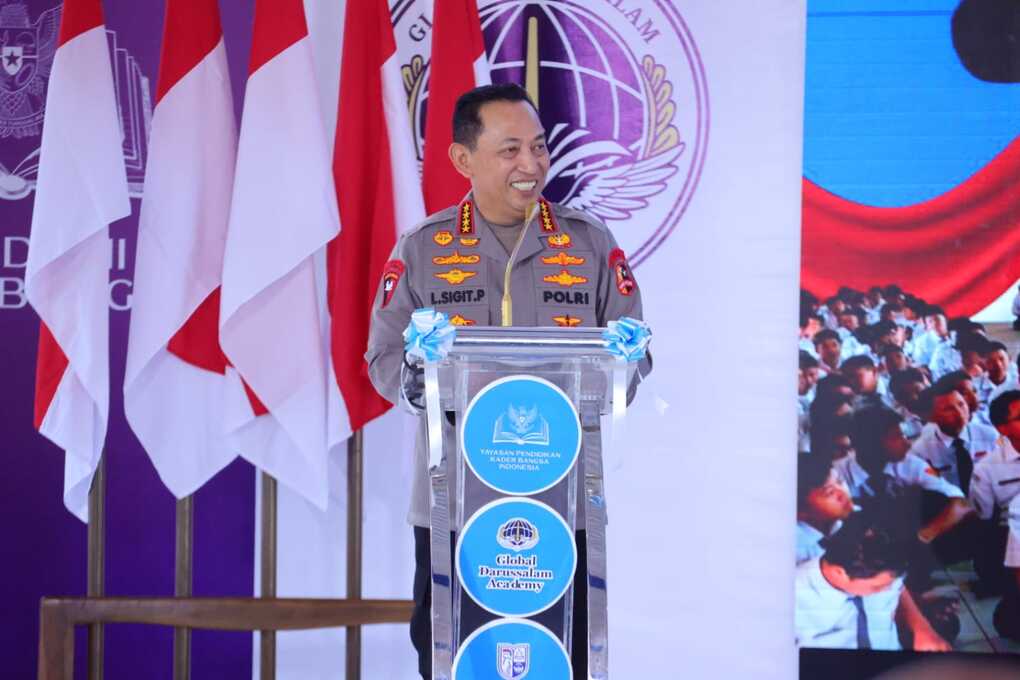 Resmikan SMA Kemala Taruna Bhayangkara dan SMA Global Darussalam Academy, Kapolri: Siapkan Calon Pemimpin Bangsa