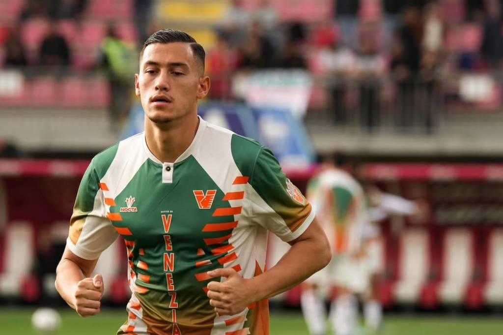 Daftar Klub Peminat Jay Idzes: dari Udinese hingga Genoa, Siapa Paling Serius?