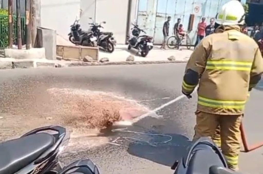 Kecelakaan Maut di Caringin Bandung, Pemotor Tewas Terlindas Truk Tronton