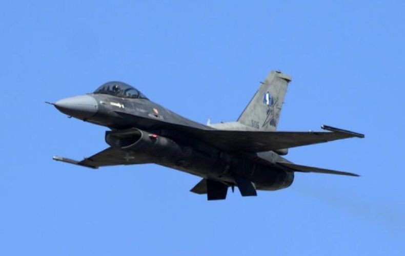 Jet Tempur F-16 Thailand Gempur Markas Militer Kamboja