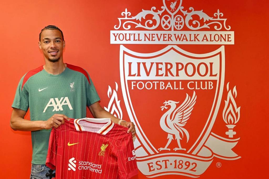 Liverpool Resmi Gaet Hugo Ekitike dari Frankfurt, The Reds Jadi Klub Paling Boros