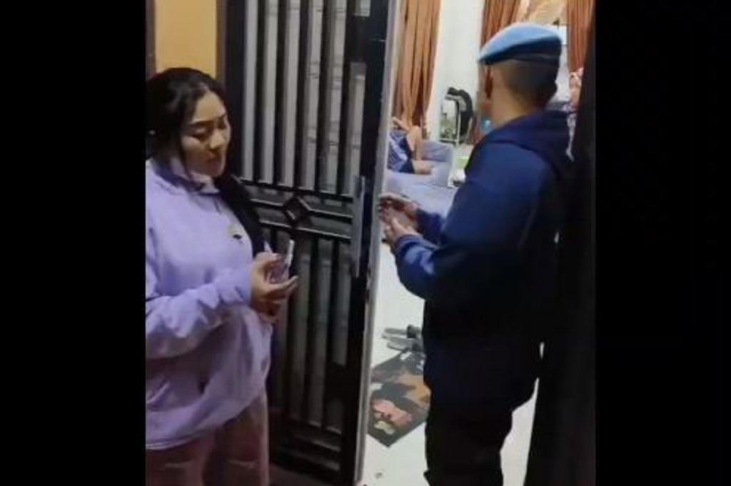 Viral! Oknum Polisi Digerebek Istri Sah di Rumah Selingkuhan di Tanjungbalai