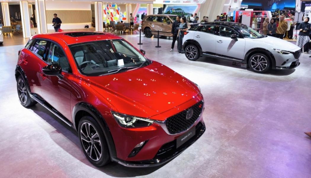 Melantai di GIIAS 2025, Intip Perbedaan Mazda CX-3 Kuro dan Pro AutoExe