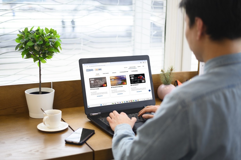 Transformasi Digital BRI: Pengajuan Kartu Kredit Online dengan Bonus E-Voucher Rp100.000