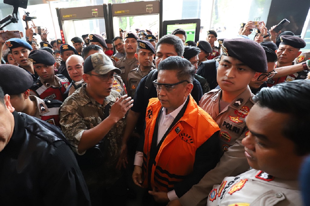 Hasto Divonis 3,5 Tahun Penjara gegara Suap, Perintangan Penyidikan Tak Terbukti