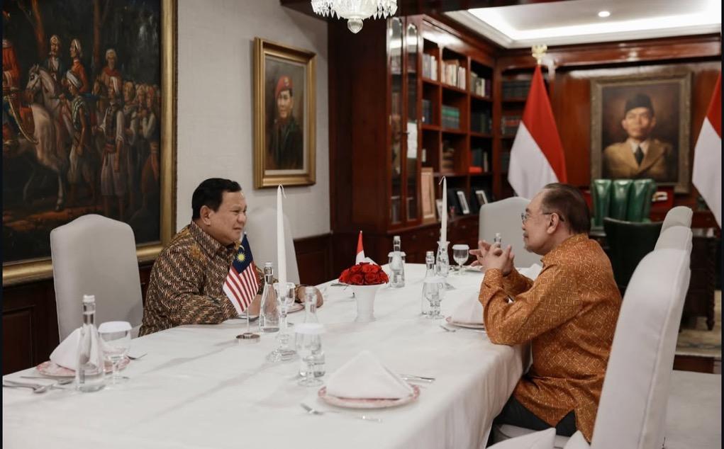 Momen Prabowo dan PM Anwar Ibrahim Makan Malam di Kertanegara   