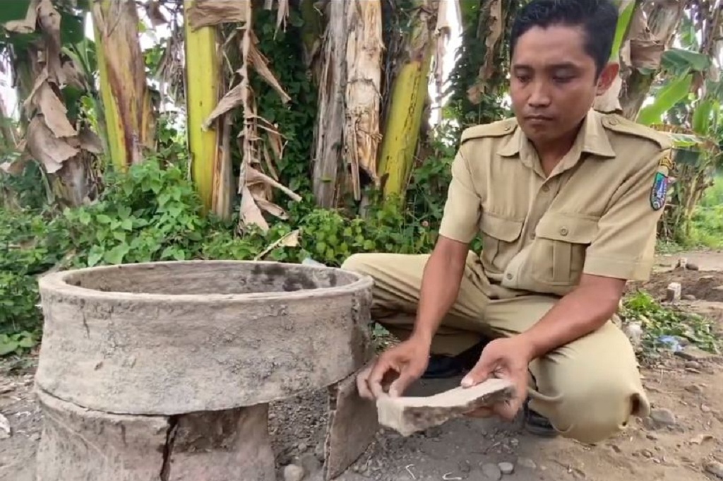 Heboh! Warga Jombang Temukan Sumur Kuno Peninggalan Majapahit saat Gali Makam