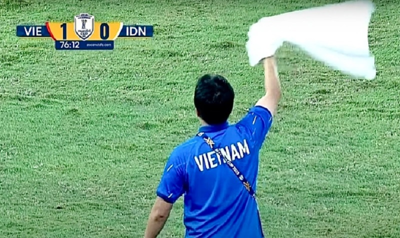 Lambaikan Handuk Putih! Asisten Pelatih Vietnam Pakai Cara Militer untuk Hancurkan Timnas Indonesia U-23
