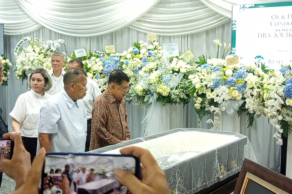 Jusuf Kalla Kenang Kwik Kian Gie Sosok yang Kritis meski Berada di Kabinet