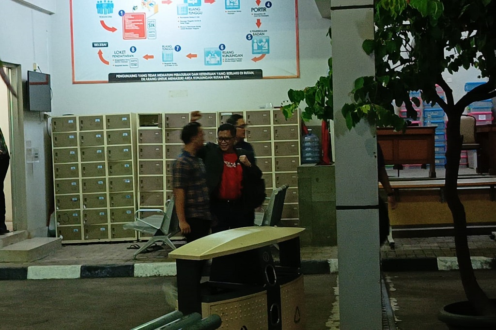 Breaking News: Hasto Kristiyanto Bebas dari Tahanan KPK