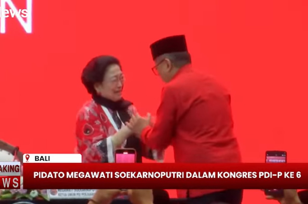 Megawati Menangis Lihat Hasto Hadiri Kongres PDIP usai Bebas dari Penjara
