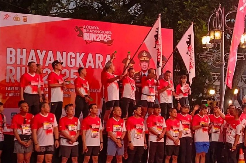 Lodaya Bhayangkara Run, 5.000 Lebih Pelari Tumpah Ruah di Jalanan Bandung