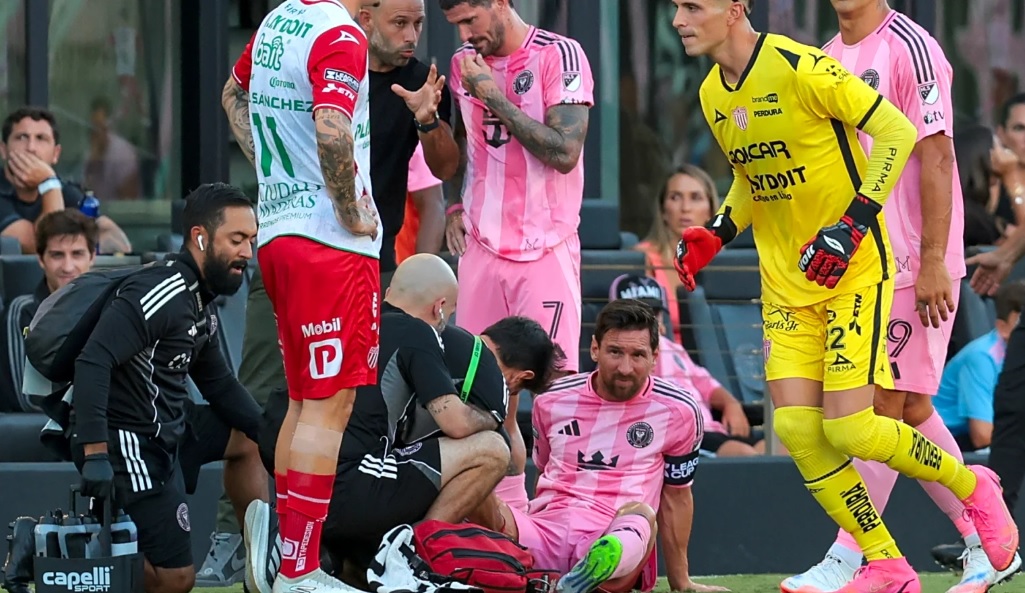 Seberapa Parah Cedera Lionel Messi? Javier Mascherano Bilang Begini