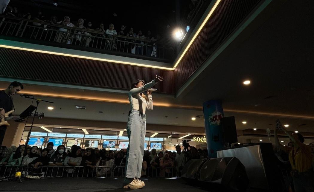 700 Warga Bandung Terpikat Pesona Star Media Nusantara di Showcase Journey Of Star Volume 21