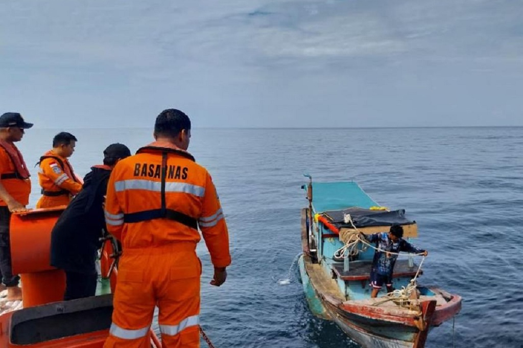KM Rezki Ditemukan usai Hilang Kontak di Perairan Pesisir Selatan, 2 ABK Selamat