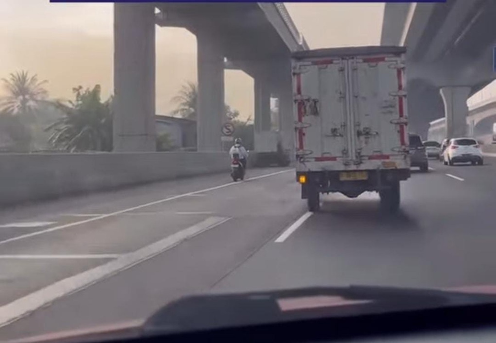 Viral Motor Masuk Tol Japek di Bekasi gegara Salah Setting Google Maps