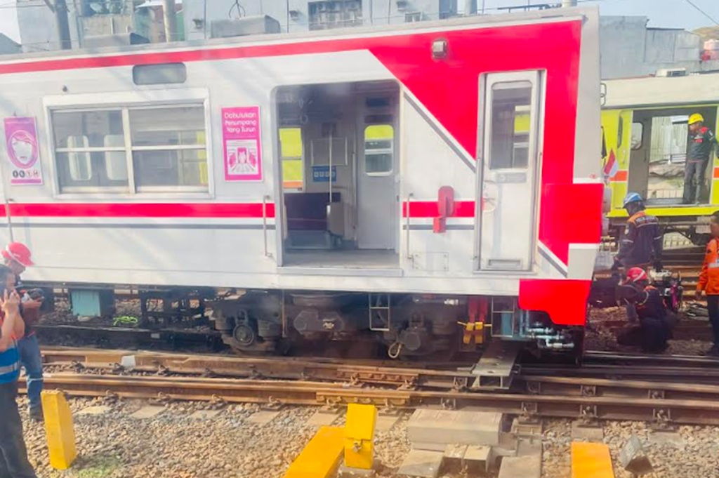 14 Perjalanan KRL Bogor-Jakarta Kota terdampak imbas Kereta Anjlok