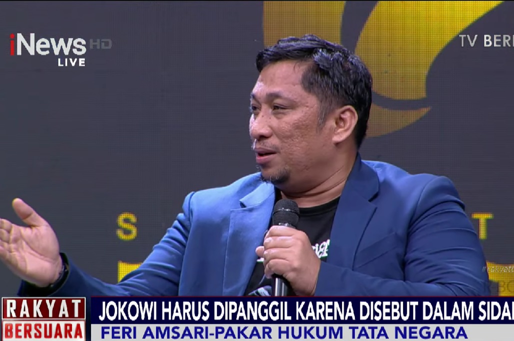 Feri Amsari: Nama Jokowi Disebut Hasto dan Tom Lembong, Kenapa Tak Dihadirkan di Sidang?