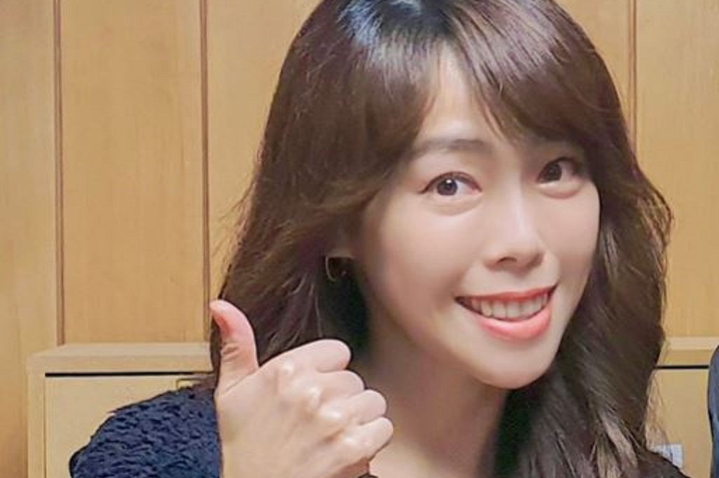 Penyanyi Korea Lee Min Ditemukan Meninggal di Rumahnya usai Tampil di Acara Park Bo Gum