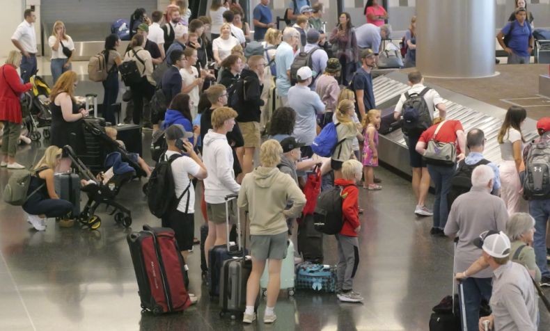 Ini Alasan AS Terapkan Deposit Rp245 Juta bagi Turis Asing