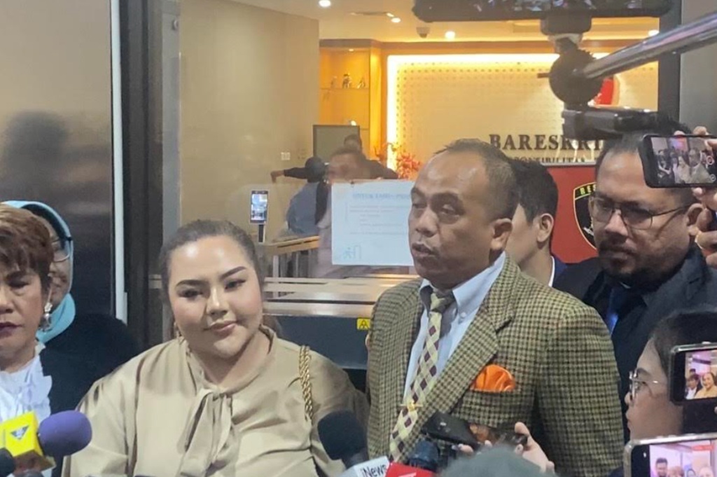 Lisa Mariana Harap Hasil Tes DNA Jadi Solusi Penentu Status Anak