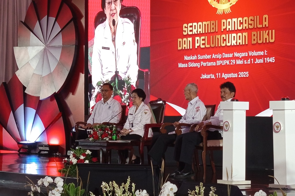 Megawati: Tenaga Perempuan Lebih Besar dari Laki-laki, Jangan Mau Kalah!