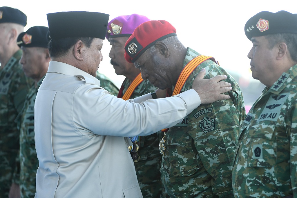 Sosok Letda Purn Darius Bayani, Rambo-nya TNI yang Dapat Penghargaan Prabowo