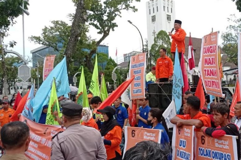 Buruh Sumut Ancam Demo Tiap Pekan, Desak Bobby Nasution Naikkan UMP-UMK 2026