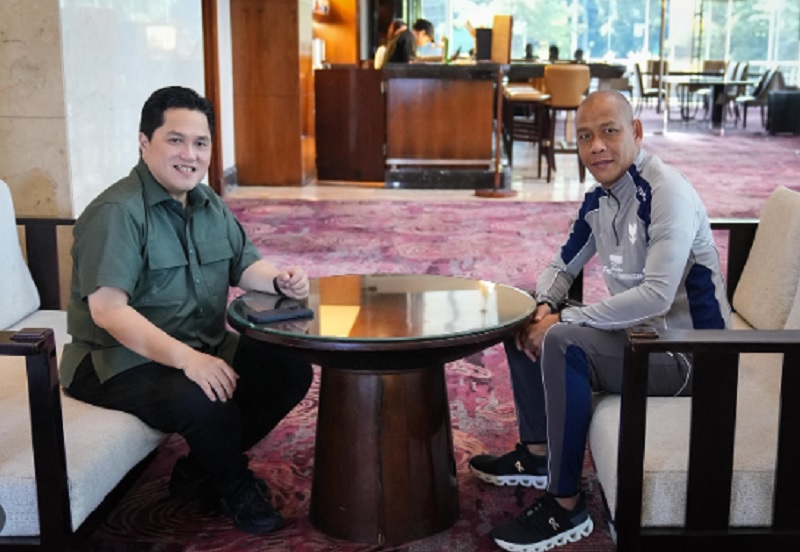 Bicara 4 Mata! Erick Thohir Kirim Pesan Khusus ke Nova Arianto jelang Piala Dunia U-17 2025