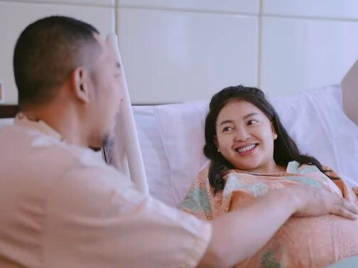 Sedih, Mpok Alpa Melahirkan Anak Kembar saat Melawan Kanker