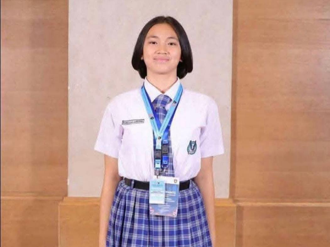 Bianca Alessia asal Sulawesi Utara Terpilih Jadi Pembawa Baki saat Upacara di Istana