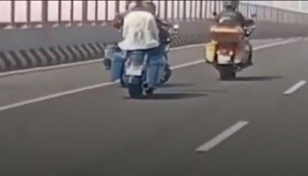 Viral Rombongan Moge Nekat Terobos Jalur Roda 4 di Jembatan Suramadu Bangkalan