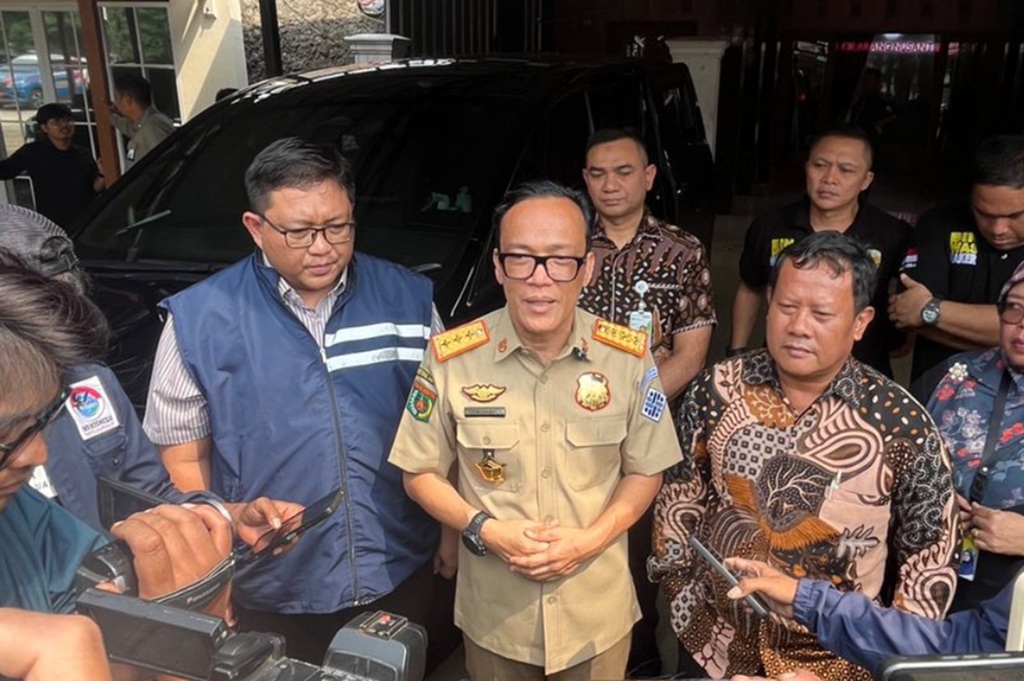 Wamenaker Sidak Perusahaan di Cikarang, Temukan Karyawan Berstatus Magang hingga 9 Tahun