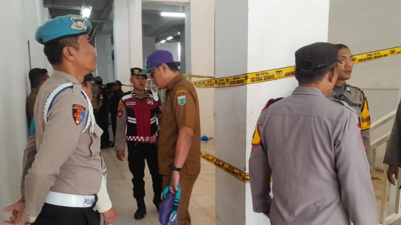 Tragis! Pekerja Bangunan Tewas Terjatuh dari Lantai 3 Pasar Among Tani Kota Batu