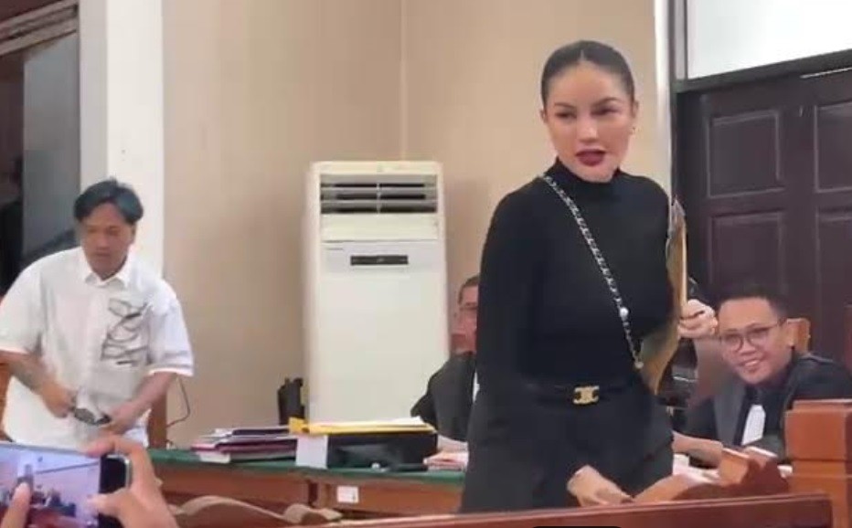 Asisten Nikita Mirzani Tak Tahu Percakapannya soal Uang Tutup Mulut Direkam Reza Gladys