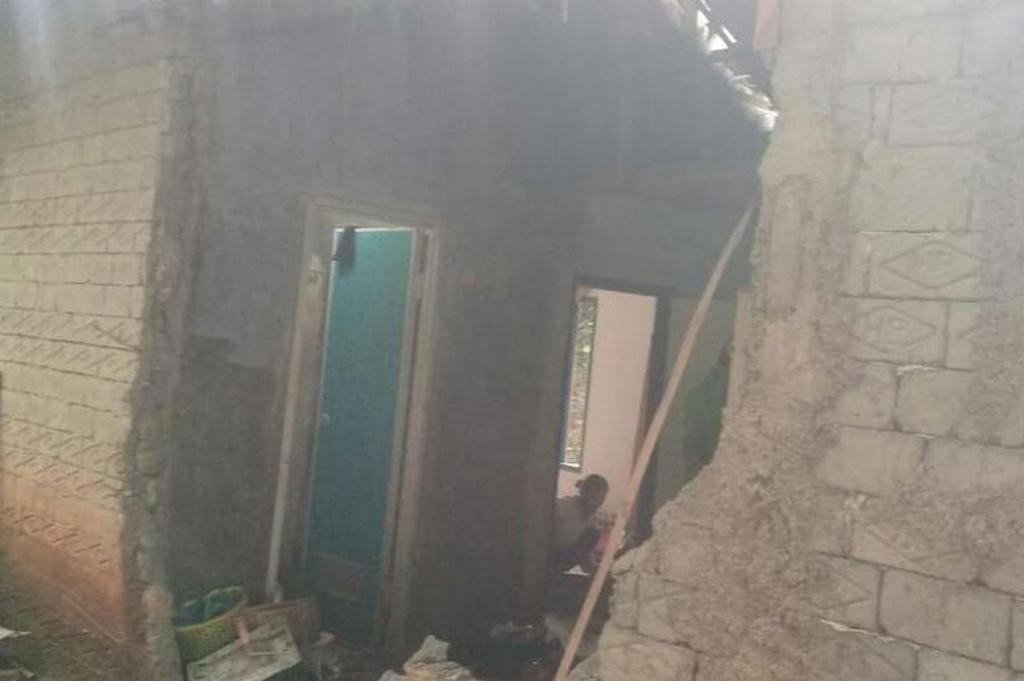 Penampakan Rumah Warga Bandung Barat Rusak akibat Gempa Bekasi, Dinding Jebol