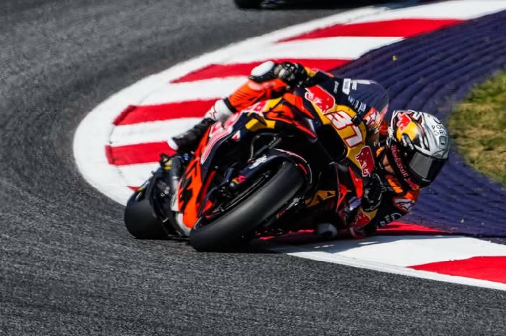 Hasil FP1 MotoGP Catalunya 2025: Pedro Acosta Tercepat Kalahkan Marc Marquez