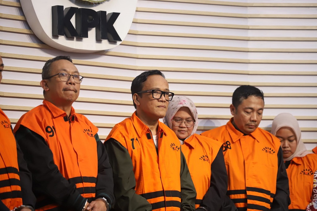 Wamenaker Noel dan 10 Tersangka Pemerasan Sertifikat K3 Ditahan 20 Hari di Rutan KPK