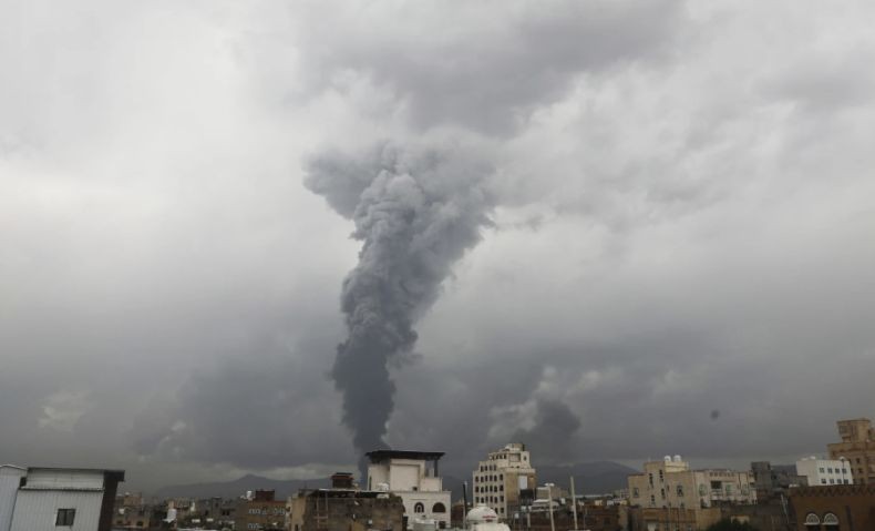 Iran Murka Israel Serang Istana Kepresidenan Yaman: Kejahatan Perang!