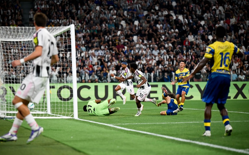 Hasil Lengkap Liga Italia Semalam: Juventus Tumbangkan Parma, Como Kejutkan Lazio!