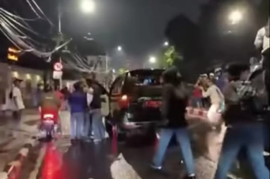 Dikira Anggota DPR, Lurah Manggarai Selatan Diamuk Massa Demo 25 Agustus