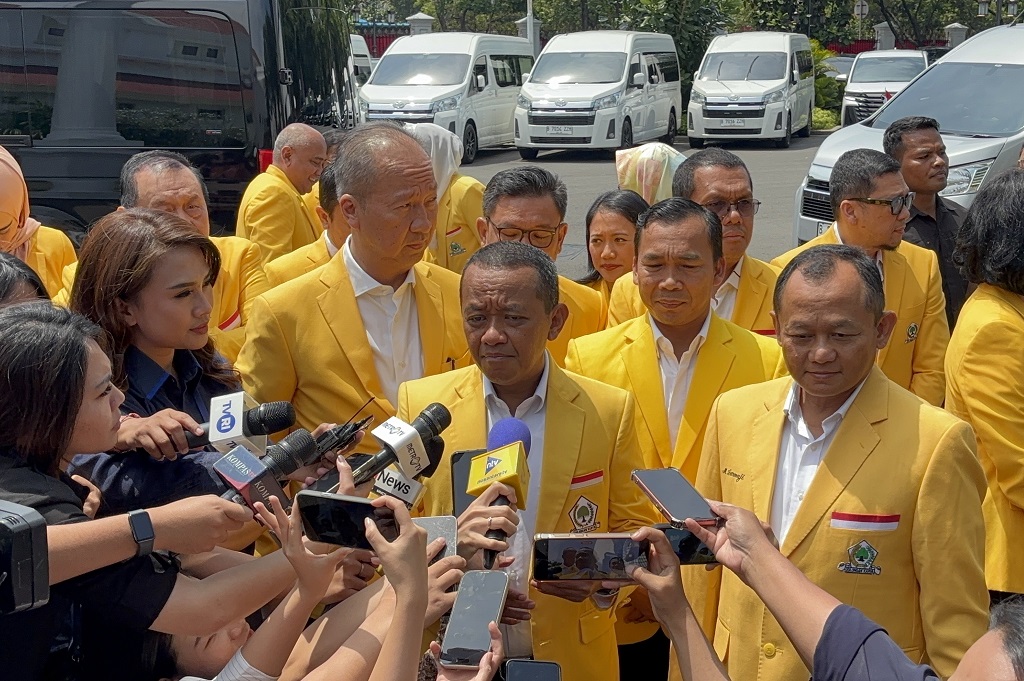 Bahlil Bawa Jajaran Pengurus Golkar Temui Prabowo di Istana, Ada Apa?