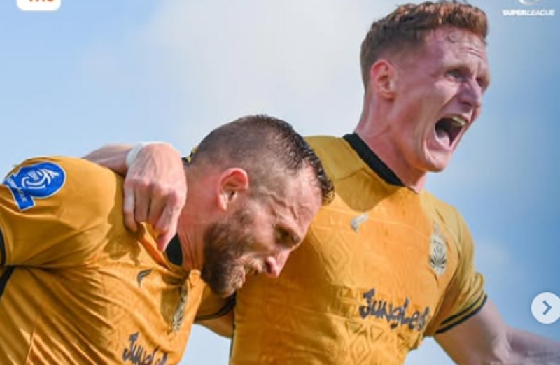 Bhayangkara FC Bungkam Persis Solo! Spasojevic dan Sadat Menggila