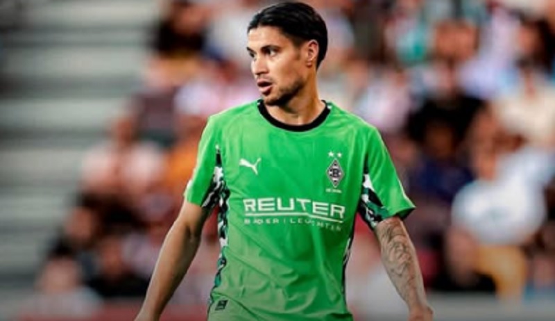 Kevin Diks Main Full di Bundesliga, Monchengladbach Kalah Tipis