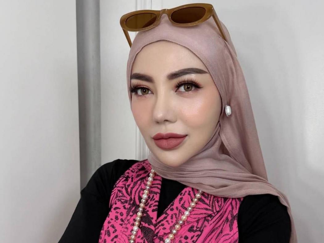 Siapa Sebenarnya Bella Shofie, Artis yang Resmi Mundur dari DPRD Buru Maluku?