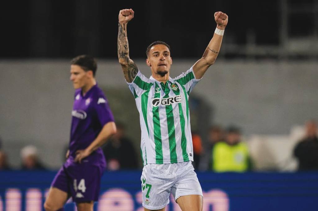 Antony Resmi Kembali ke Real Betis, Manchester United Tekor Banyak