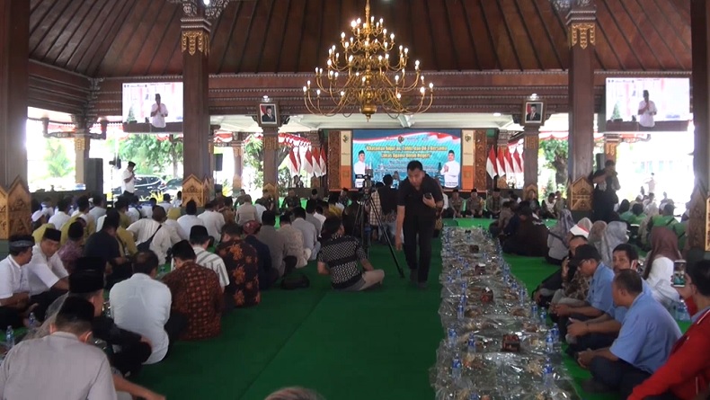 Pemkab Mojokerto dan FKUB Gelar Doa Bersama untuk Korban Demo Ricuh, Serukan Indonesia Damai