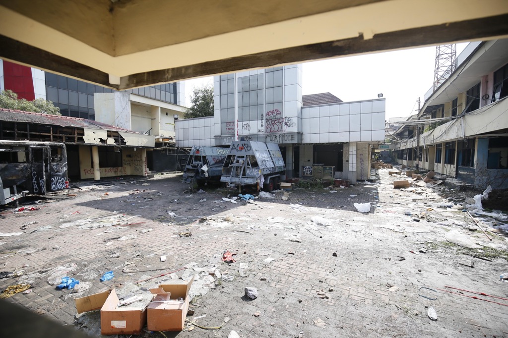 Identitas 5 Terduga Pelaku di Balik Kebakaran Markas Gegana, 2 Perempuan